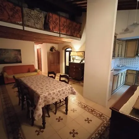 شقة Casa Centro Storico *